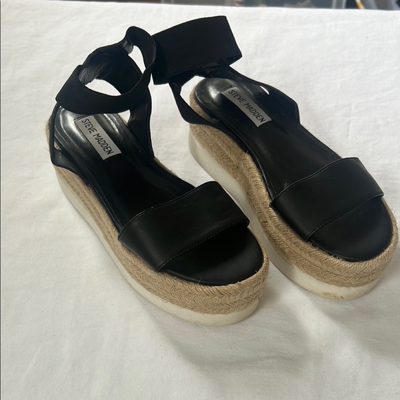 Steve Madden Black Espadrille Platform Shoes - Picture 2 of 5
